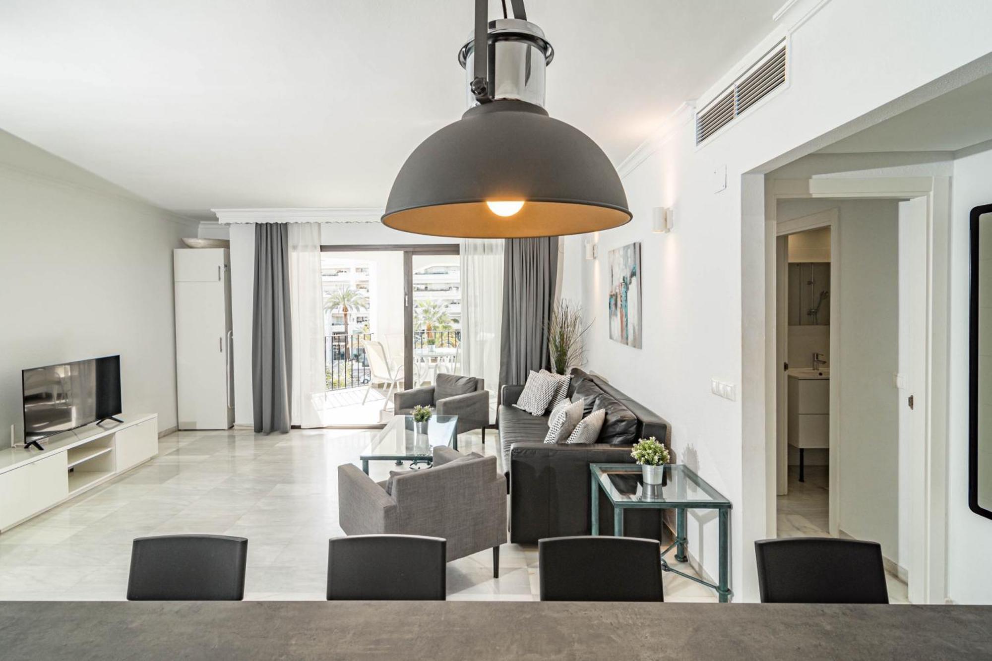 מארבלה Harbor Getaway In The Heart Of Puerto Banus With Walking Dictance To Everything מראה חיצוני תמונה